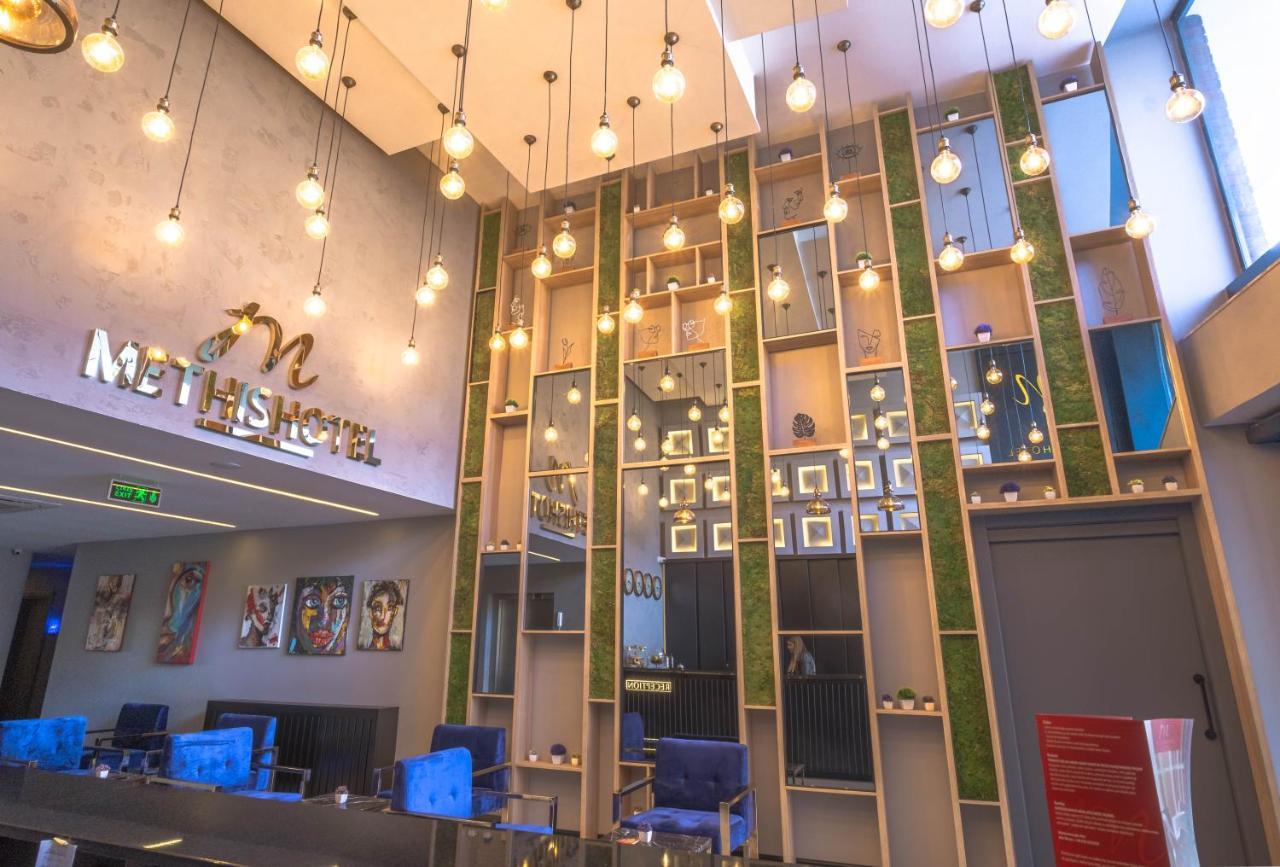 Methishotel Karsiyaka  Exterior photo